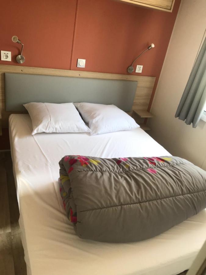 Mobil Home Camping Le Mar Estang Bord De Plage Canet-en-Roussillon Eksteriør billede
